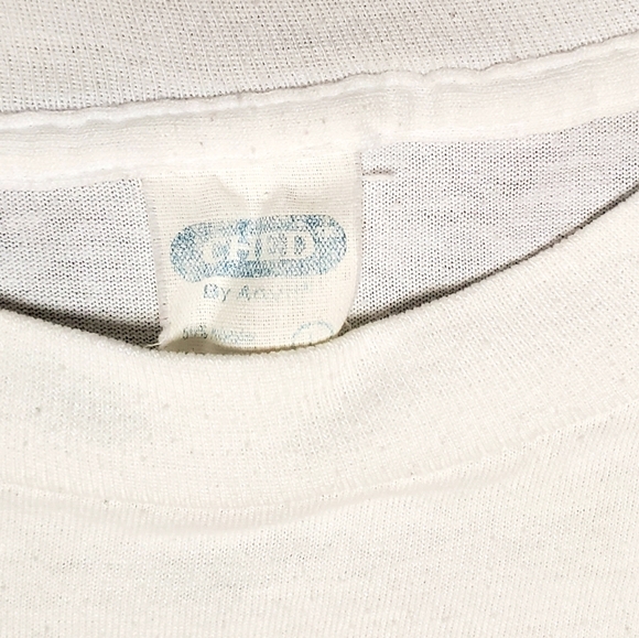 Vintage NASCAR Bristol race tee shirt - Picture 4 of 5